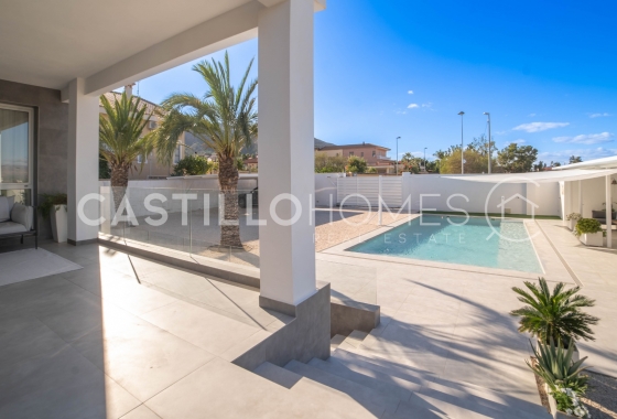 Reventa - Villa - Orihuela