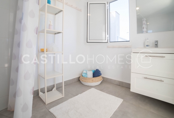 Reventa - Villa - Orihuela