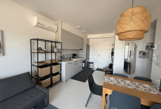 Reventa - Apartamento / piso - San Miguel de Salinas - Inland