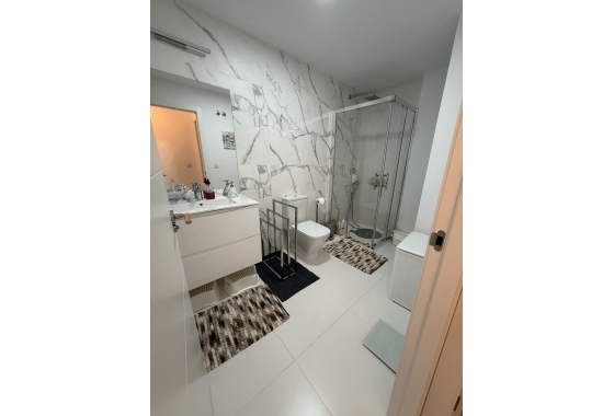 Reventa - Apartamento / piso - San Miguel de Salinas - Inland