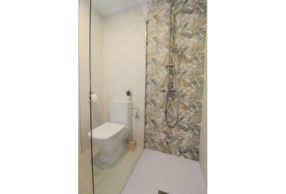 Reventa - Apartamento / piso - Torrevieja - Costa Blanca