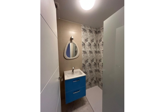 Reventa - Apartamento / piso - Torrevieja