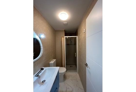 Reventa - Apartamento / piso - Torrevieja