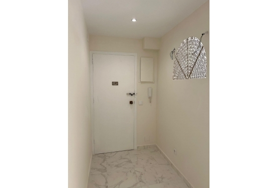 Reventa - Apartamento / piso - Torrevieja