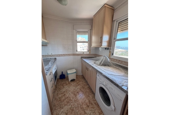 Reventa - Apartamento / piso - Torrevieja - Playa del Cura