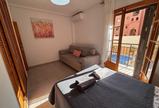 Reventa - Apartamento / piso - Torrevieja - Los Frutales