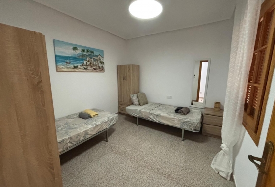 Reventa - Apartamento / piso - Torrevieja - Los Frutales