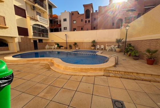 Reventa - Apartamento / piso - Torrevieja - Los Frutales