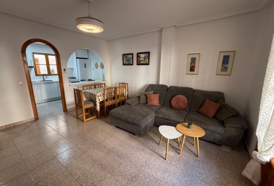 Reventa - Apartamento / piso - Torrevieja - Los Frutales