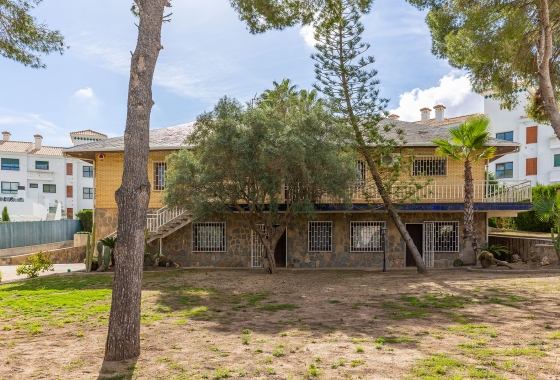Reventa - Villa - Orihuela Costa - Costa Blanca