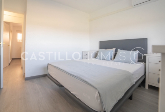 Reventa - Apartamento / piso - Orihuela Costa - Punta Prima