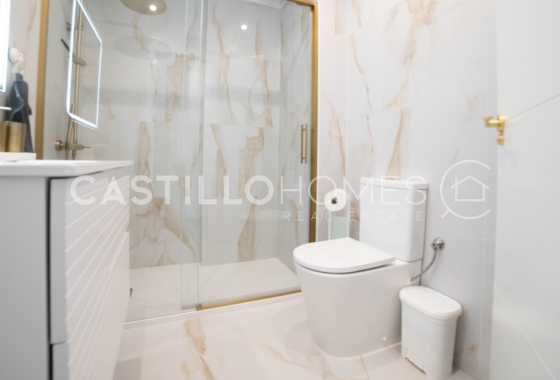 Reventa - Apartamento / piso - Orihuela Costa - Punta Prima