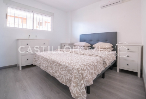 Reventa - Apartamento / piso - Orihuela Costa - Punta Prima