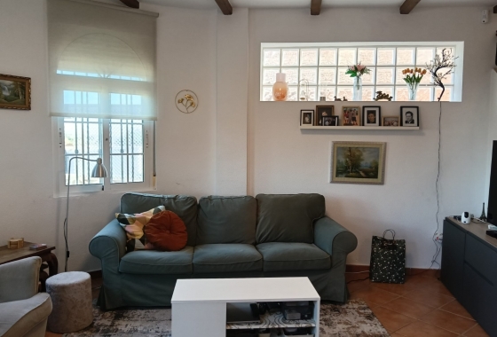 Reventa - Villa - Los Montesinos - La Herrada