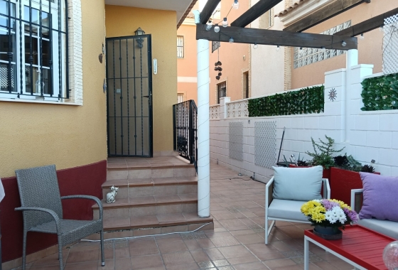 Reventa - Villa - Los Montesinos - Costa Blanca