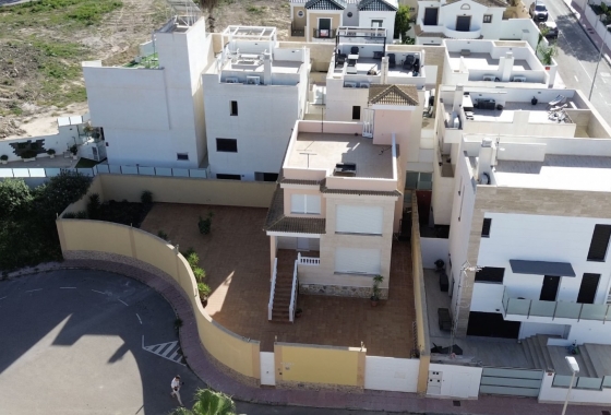 Reventa - Villa - Orihuela Costa - Costa Blanca