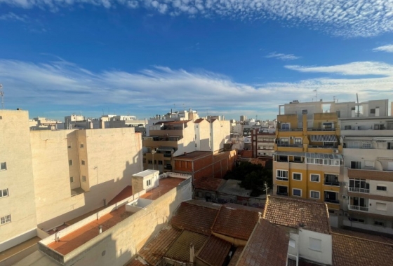 Reventa - Apartamento / piso - Torrevieja - Costa Blanca
