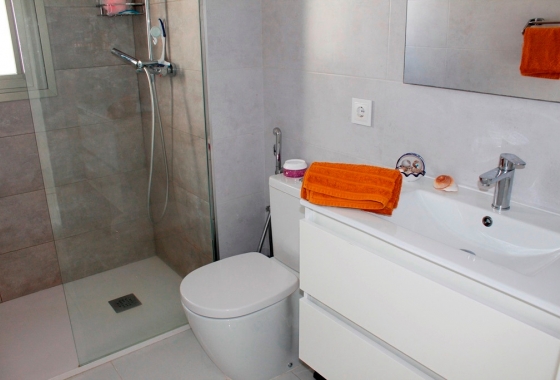 Reventa - Villa - San Miguel de Salinas - Inland