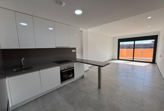 Reventa - Apartamento / piso - Torrevieja - Estacion De Autobuses