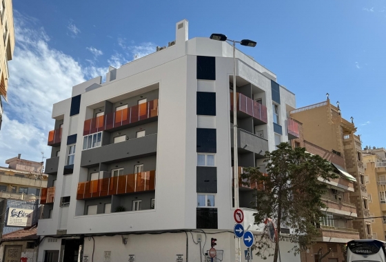 Reventa - Apartamento / piso - Torrevieja - Centro