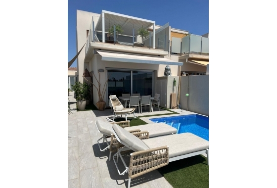 Reventa - Villa - Daya Vieja - Costa Blanca