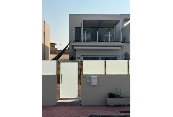 Reventa - Villa - Daya Vieja - Costa Blanca