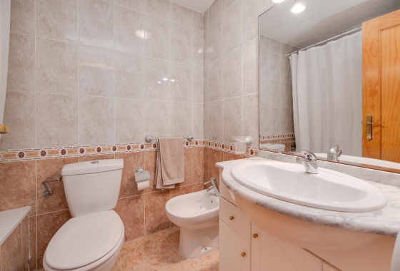 Reventa - Apartamento / piso - Torrevieja - La Veleta