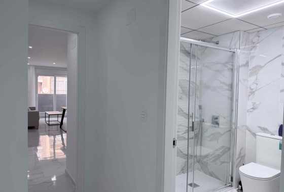 Reventa - Apartamento / piso - Torrevieja - Costa Blanca