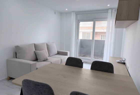 Reventa - Apartamento / piso - Torrevieja - Costa Blanca