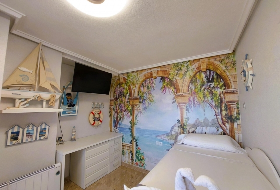 Reventa - Apartamento / piso - Torrevieja - Costa Blanca