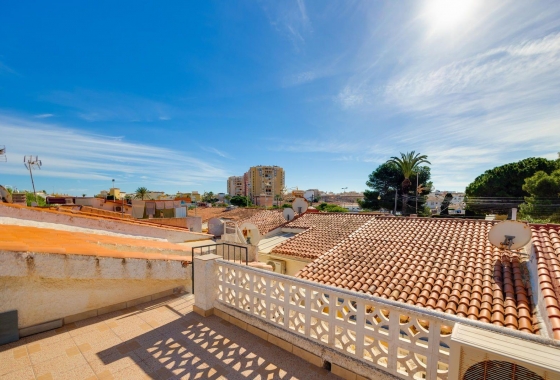 Reventa - Villa - Torrevieja - Calas Blanca