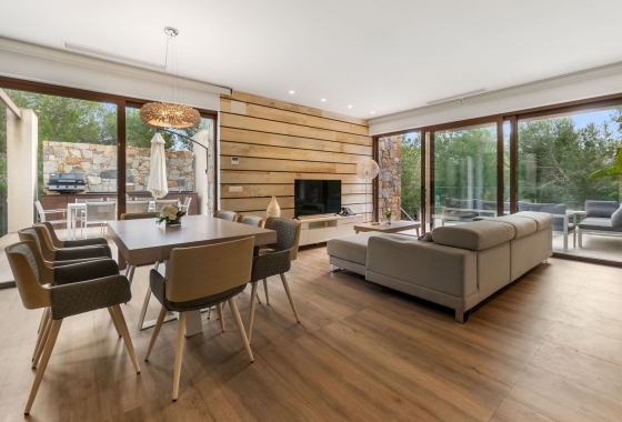 Reventa - Villa - Orihuela - Las Colinas Golf