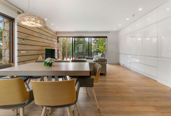 Reventa - Villa - Orihuela - Las Colinas Golf