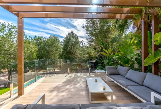 Reventa - Villa - Orihuela - Las Colinas Golf