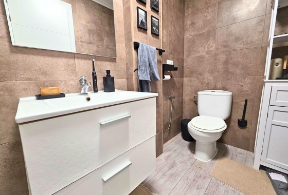 Reventa - Apartamento / piso - Torrevieja - Playa del Cura