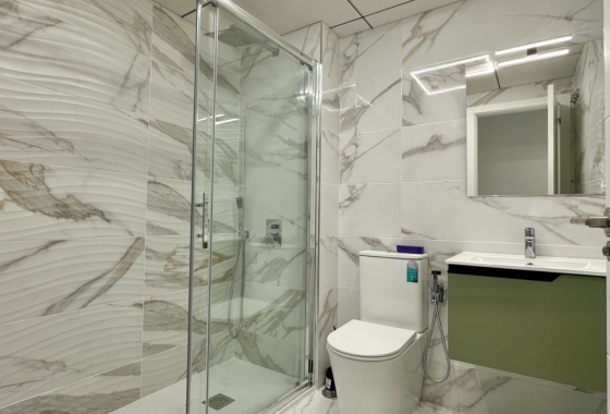 Resale - Apartment / flat - Torrevieja - Costa Blanca