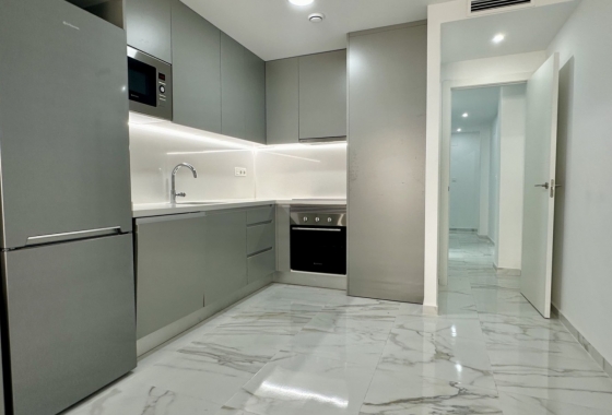 Resale - Apartment / flat - Torrevieja - Costa Blanca