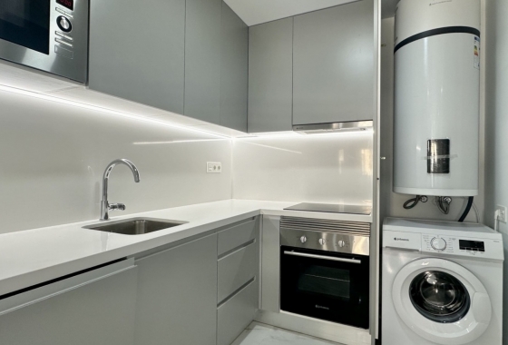 Resale - Apartment / flat - Torrevieja - Costa Blanca