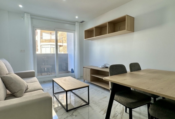 Resale - Apartment / flat - Torrevieja - Costa Blanca