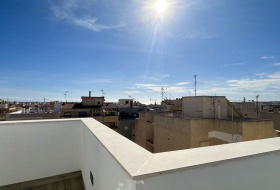 Resale - Apartment / flat - Torrevieja - Costa Blanca