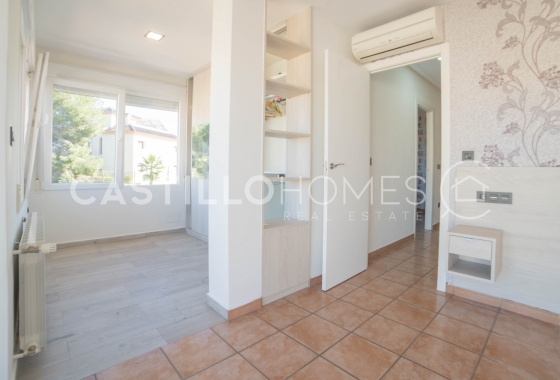 Resale - Villa - Orihuela Costa - Las Filipinas
