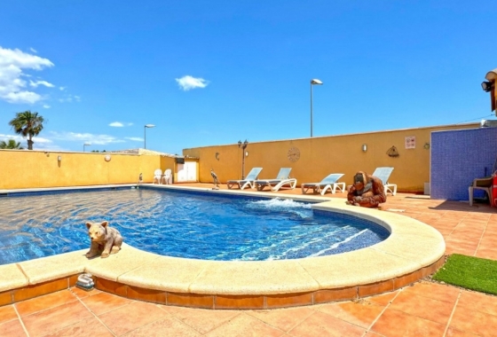 Resale - Villa - Torrevieja - Los Balcones