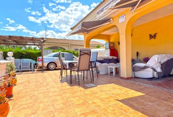 Resale - Villa - Torrevieja - Los Balcones