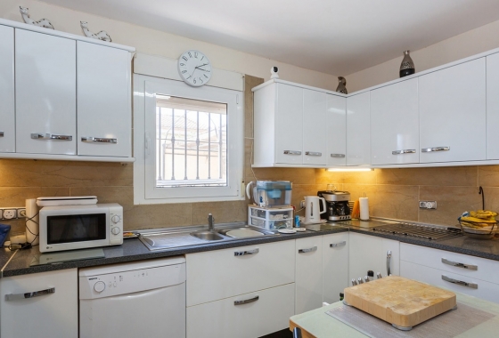 Resale - Villa - Torrevieja - Los Balcones