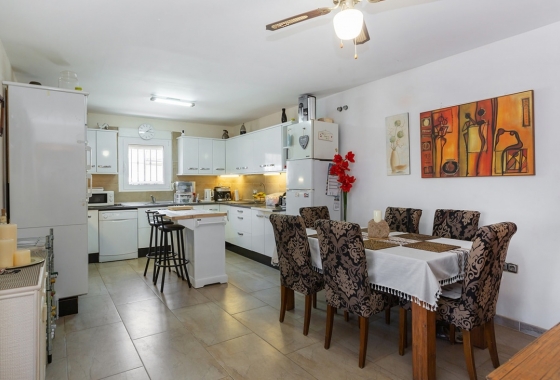 Resale - Villa - Torrevieja - Los Balcones