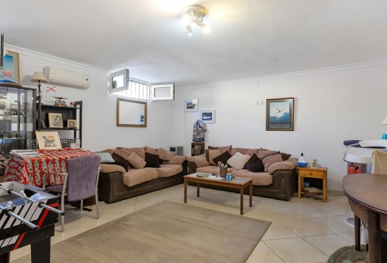 Resale - Villa - Torrevieja - Los Balcones