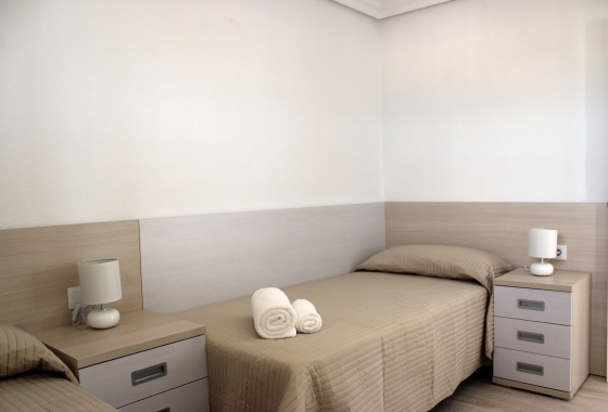 Reventa - Apartamento / piso - Mil Palmeras - Costa Blanca