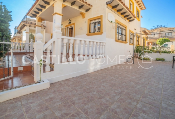 Resale - Townhouse - Orihuela Costa - La Regia