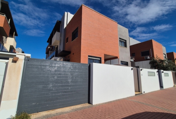 Resale - Townhouse - Torrevieja - Costa Blanca