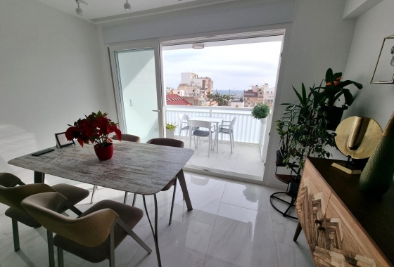 Resale - Apartment / flat - Torrevieja - Centro